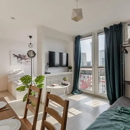 Shortstaypoland Zelazna Warschau