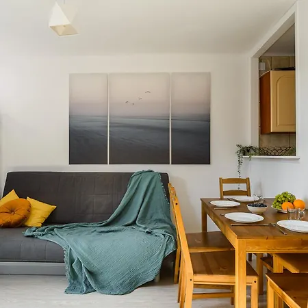 Shortstaypoland Zelazna *